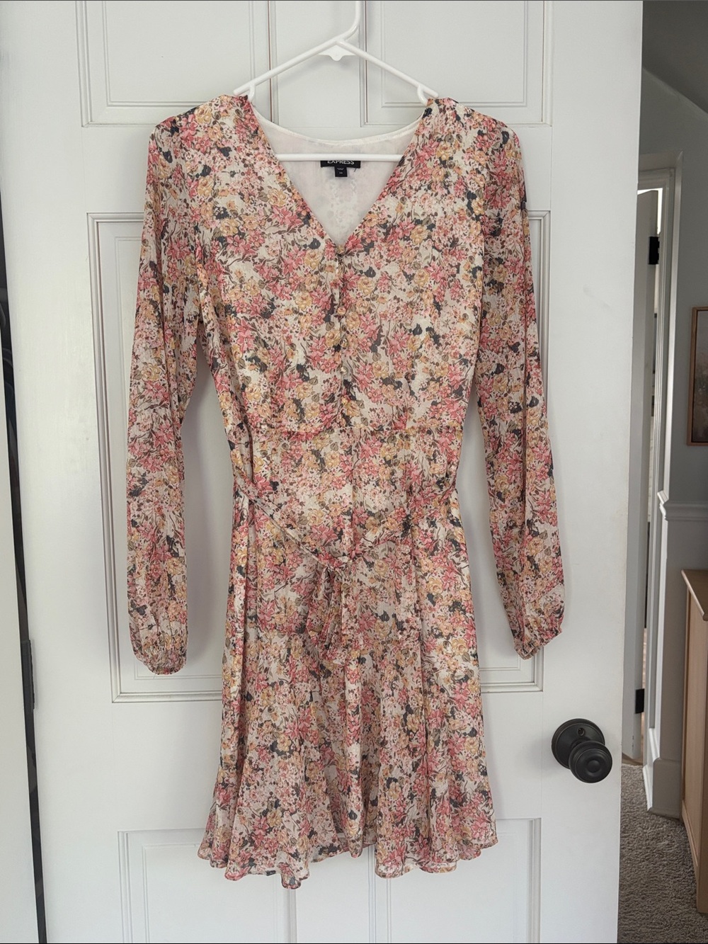 Express Pink Multi Floral Long Sleeve V-Neck Dress